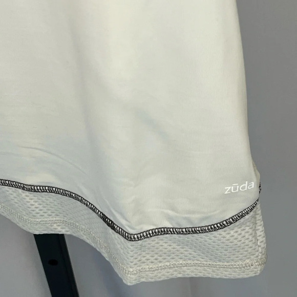 Zuda Activewear top size XS, cool comfy stretchy slits in back white gray NEW - Picture 8 of 8